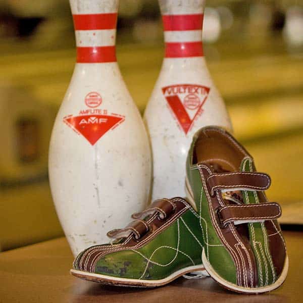 Holiday Bowl Lanes | Altoona, Pennsylvania Holiday Bowl Lanes | Altoona, Pennsylvania