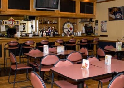 Holiday Bowl | Bowling Fun Center & Sports Bar